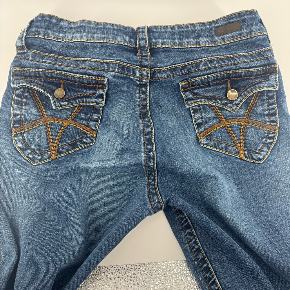 Kut from the Kloth Women’s Boot Cut Jeans in Medium Blue Wash size 10 - Picture 9 of 9